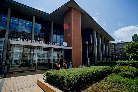 semmelweis university